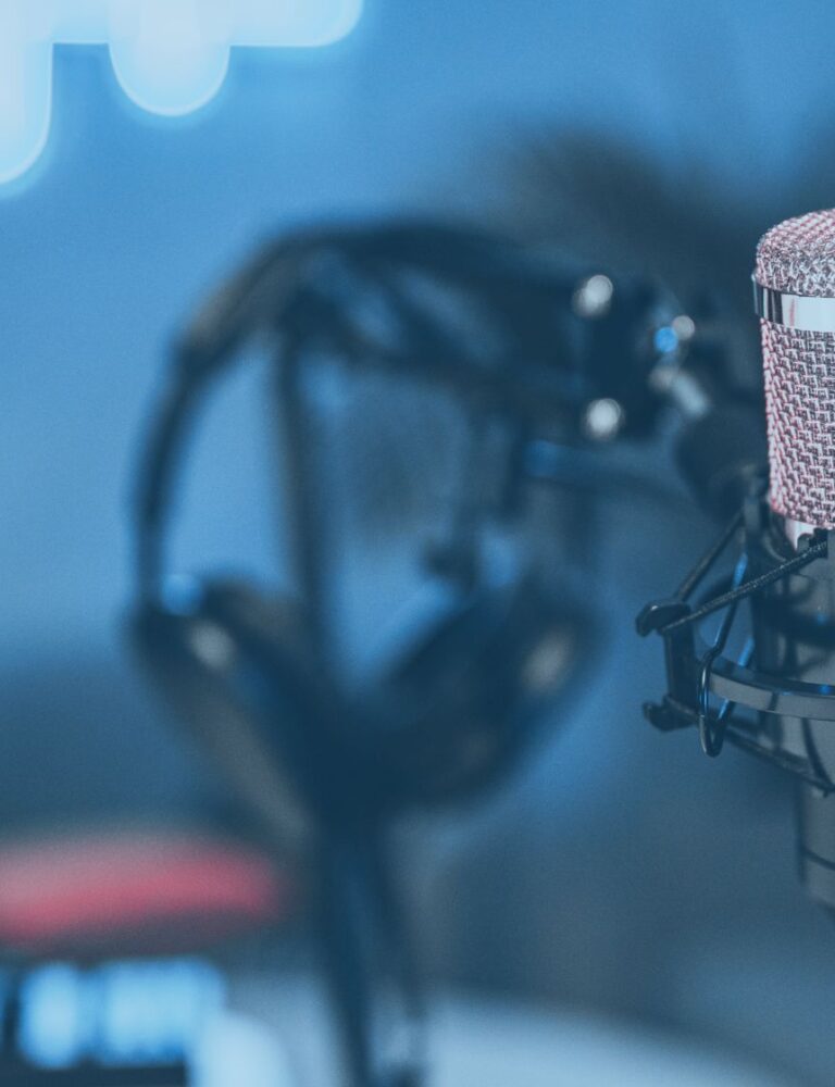 Studio nagraniowe w Data Center Alwernia background